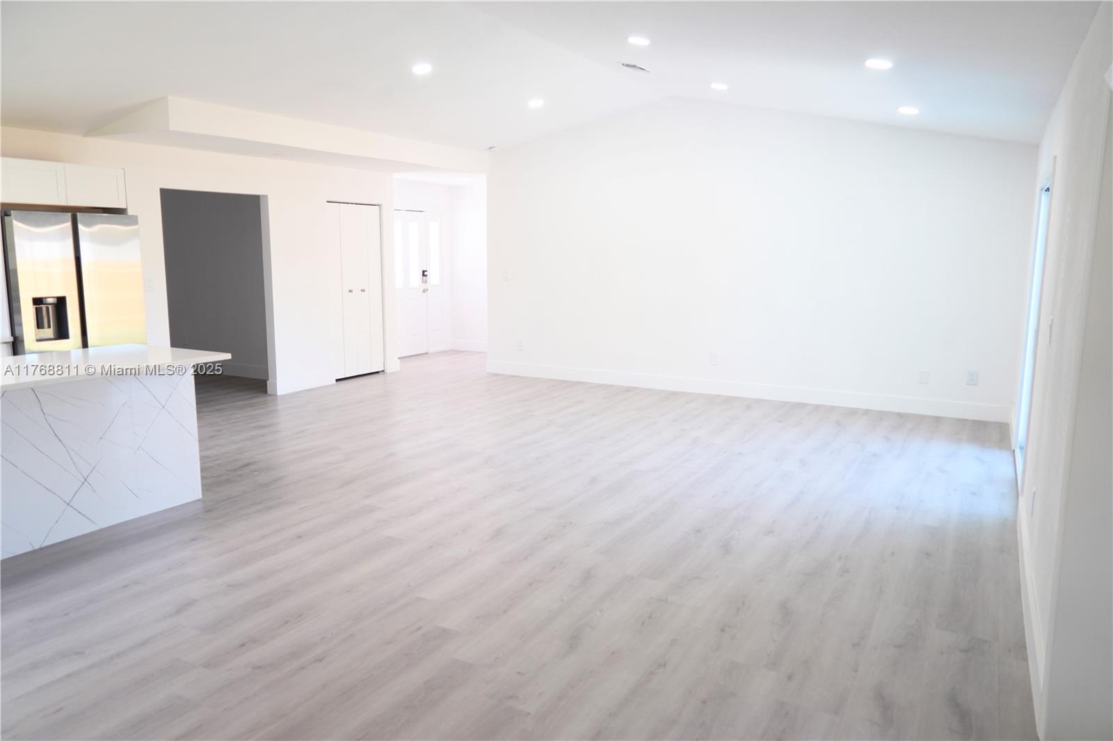 CHARLOTTE - Residential