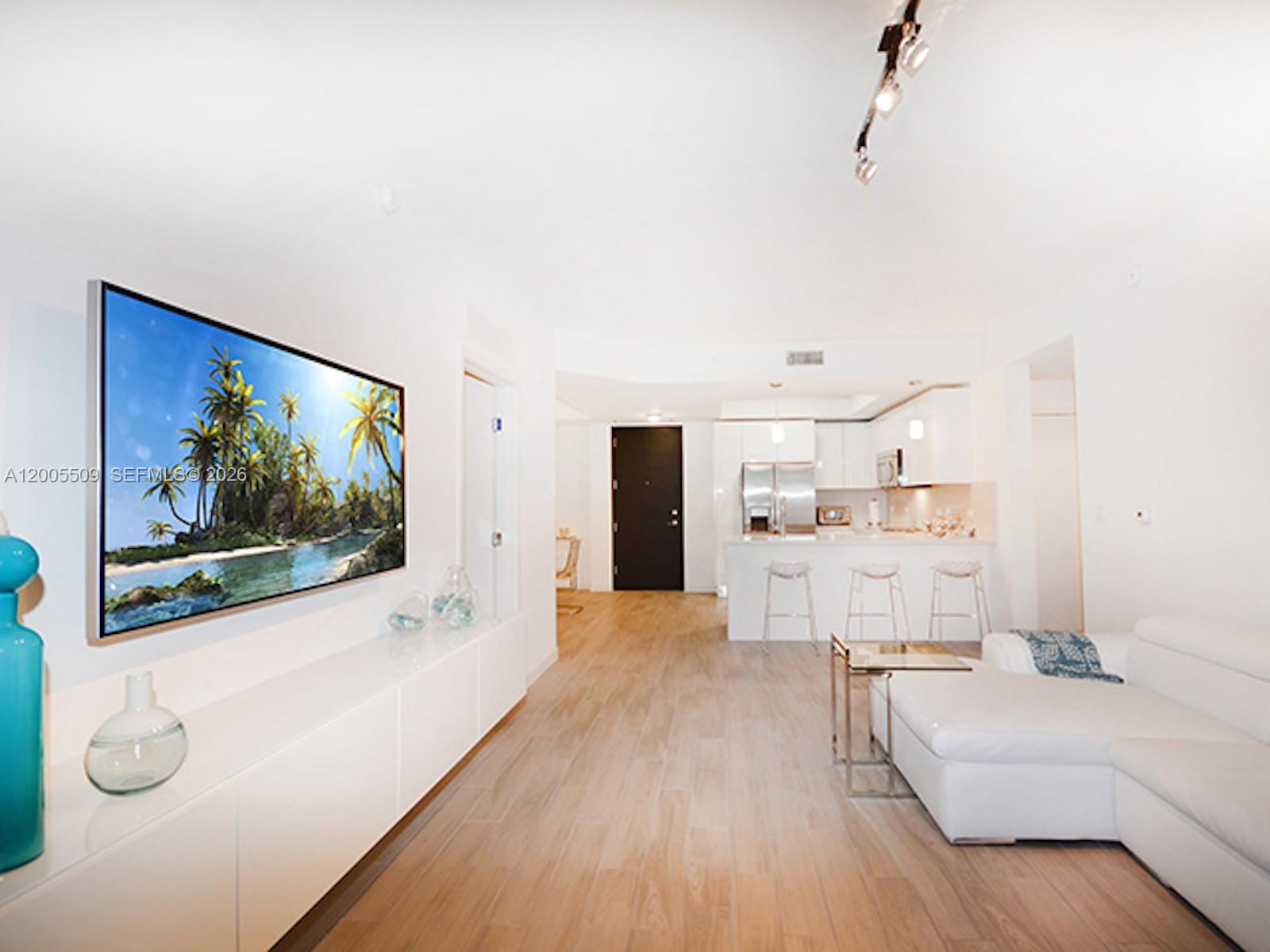 NINE AT MARY BRICKELL VIL - Residential