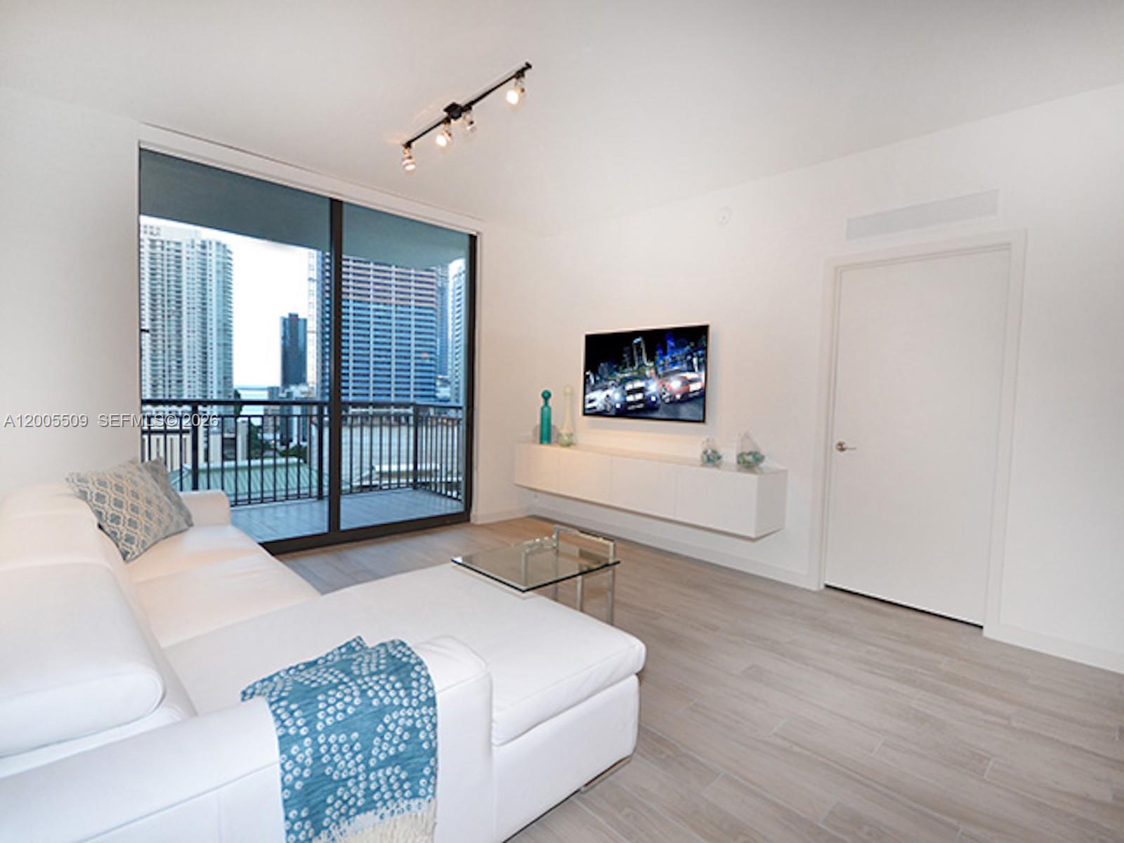 NINE AT MARY BRICKELL VIL - Residential