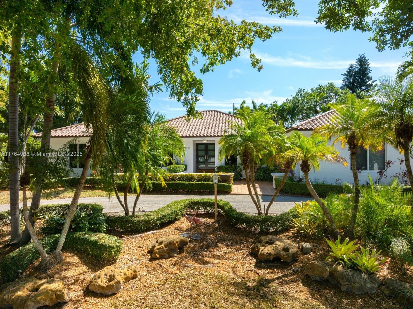 CUTLER BAY ESTATES - Residential