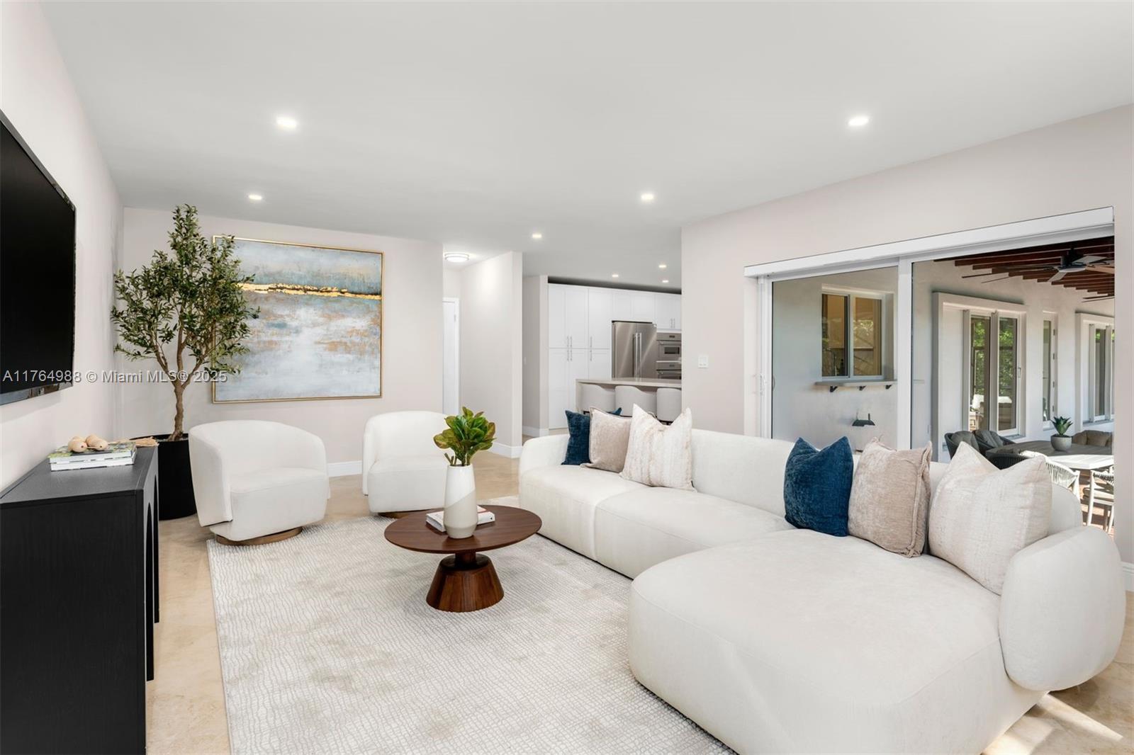 CUTLER BAY ESTATES - Residential