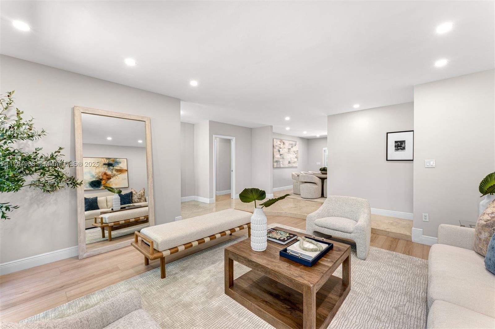 CUTLER BAY ESTATES - Residential