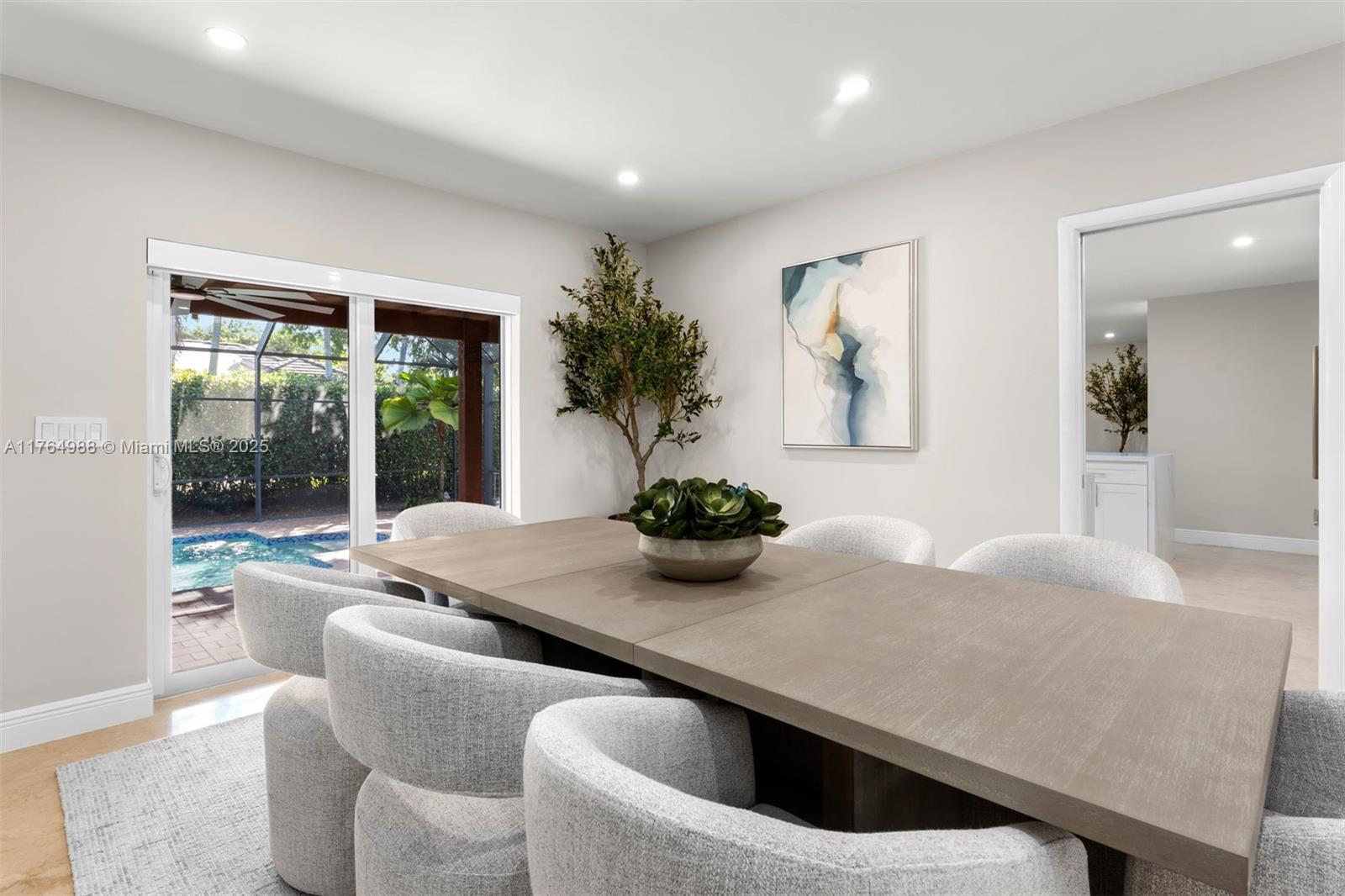 CUTLER BAY ESTATES - Residential