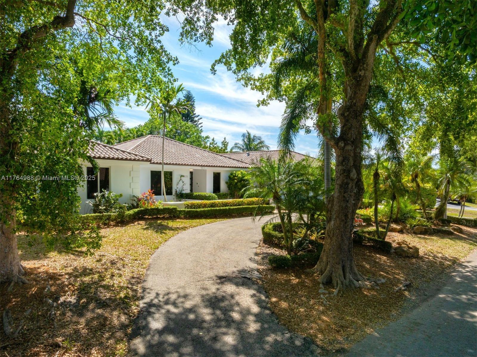 CUTLER BAY ESTATES - Residential