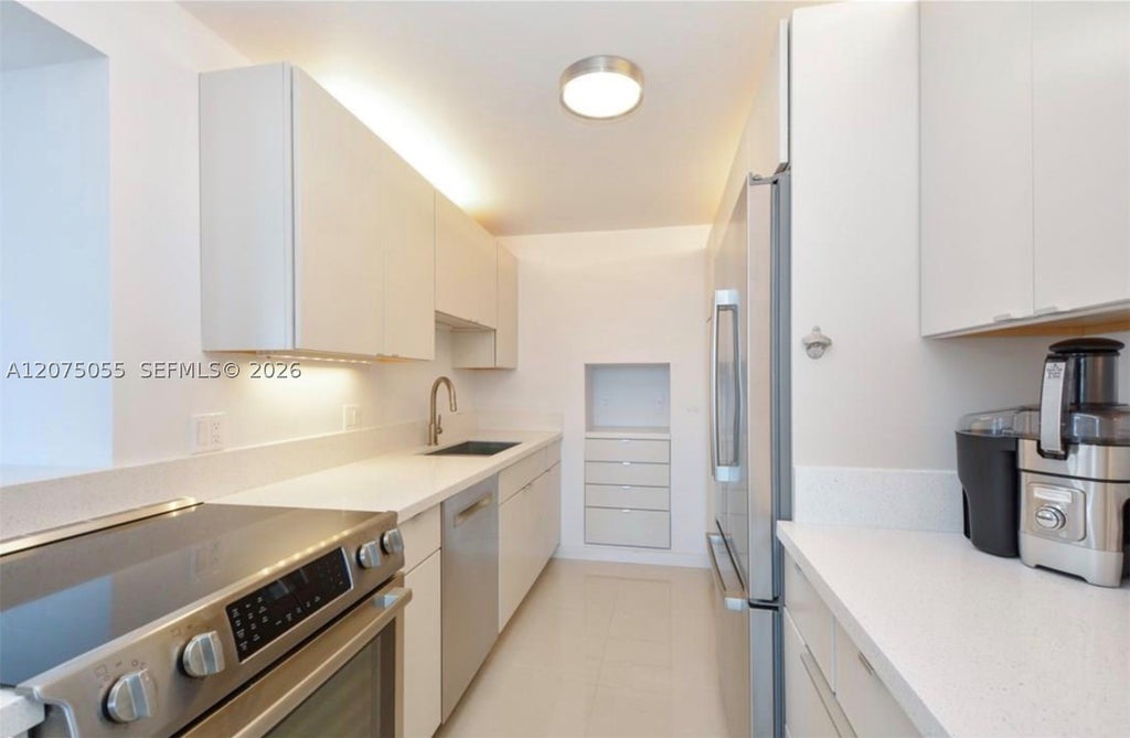 Photo of 209 N Fort Lauderdale Beach Blvd #10A, Fort Lauderdale, FL 33304 (MLS # A12075055)