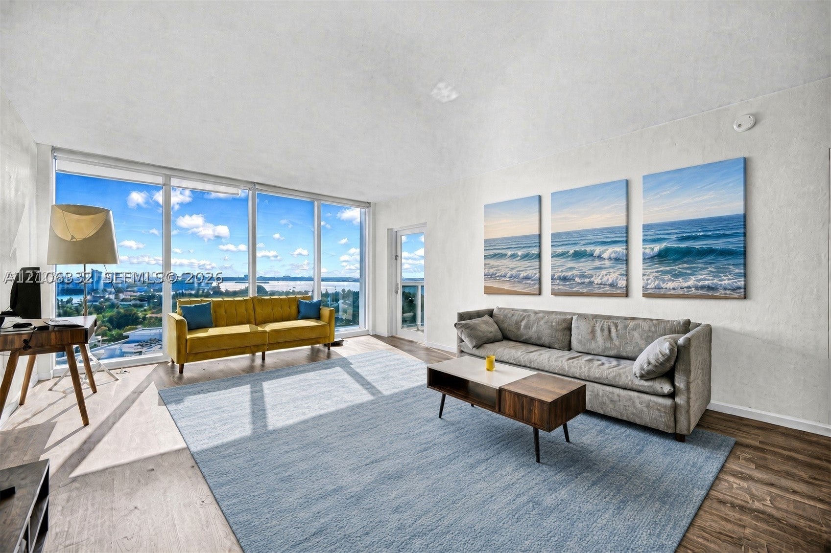 10275 Collins Ave 1128