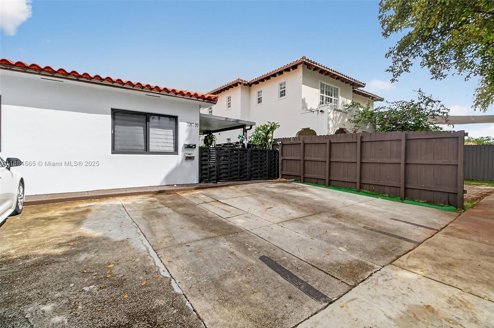SILVER BLUFF HOMESITES - Residential Income