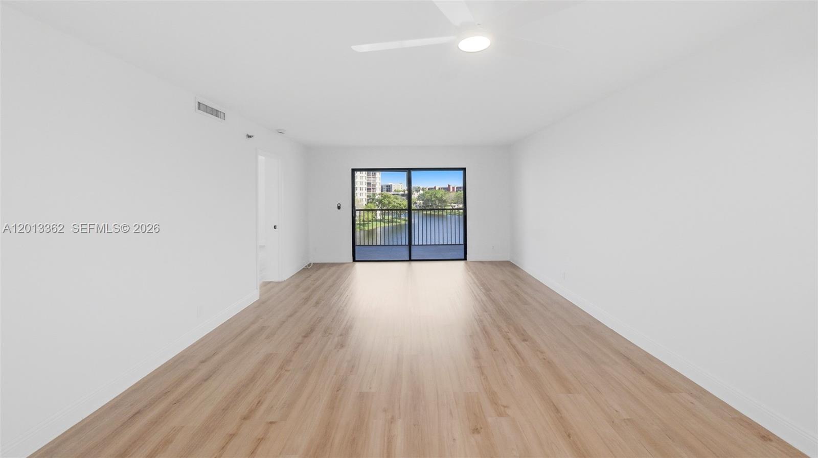 CYPRESS BEND CONDOMINIUM - Residential