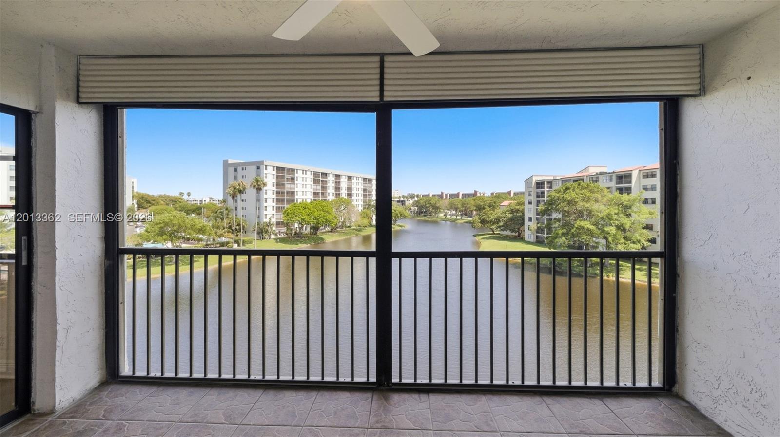 CYPRESS BEND CONDOMINIUM - Residential