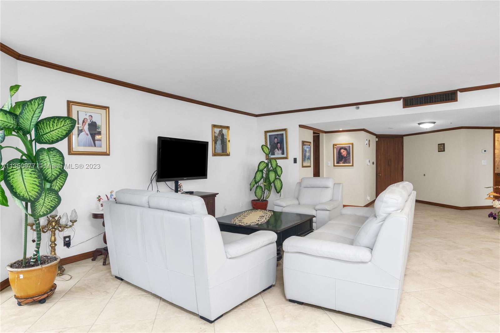 ANCHOR BAY CLUB CONDO - Residential