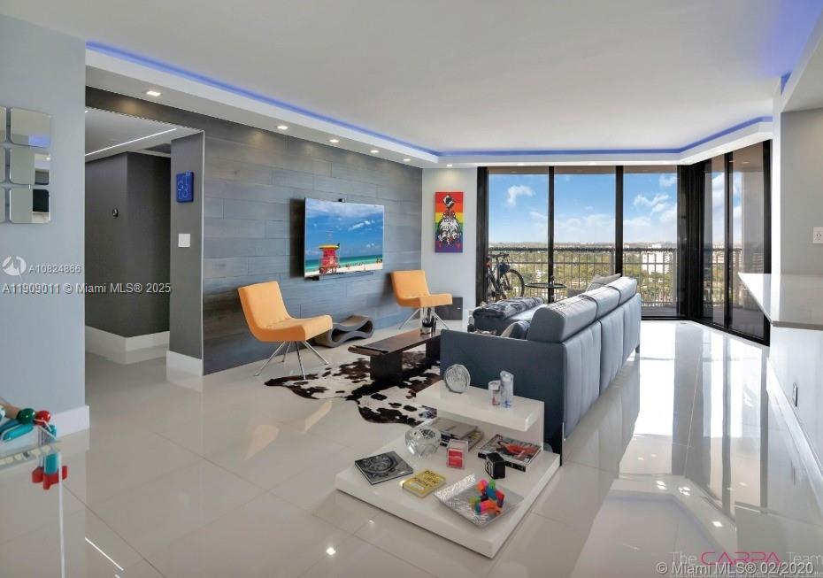 THE TOWERS OF QUAYSIDE CO - Residential Lease