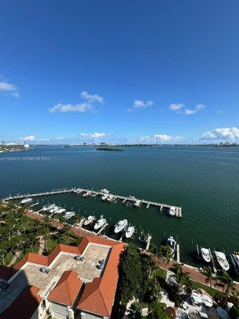 4000 Towerside Ter 1901 Miami FL 33138