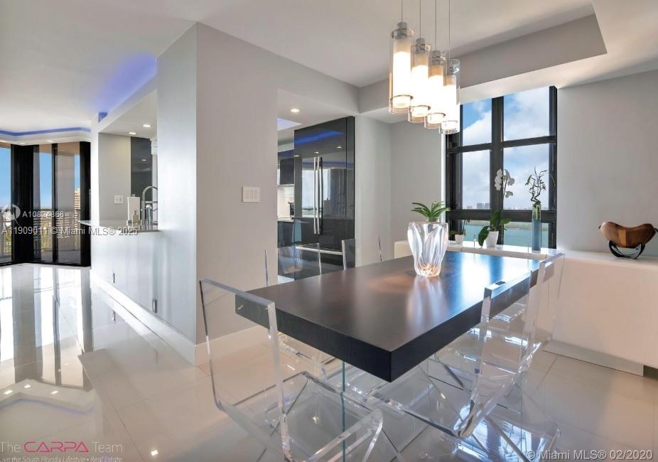 THE TOWERS OF QUAYSIDE CO - Residential Lease