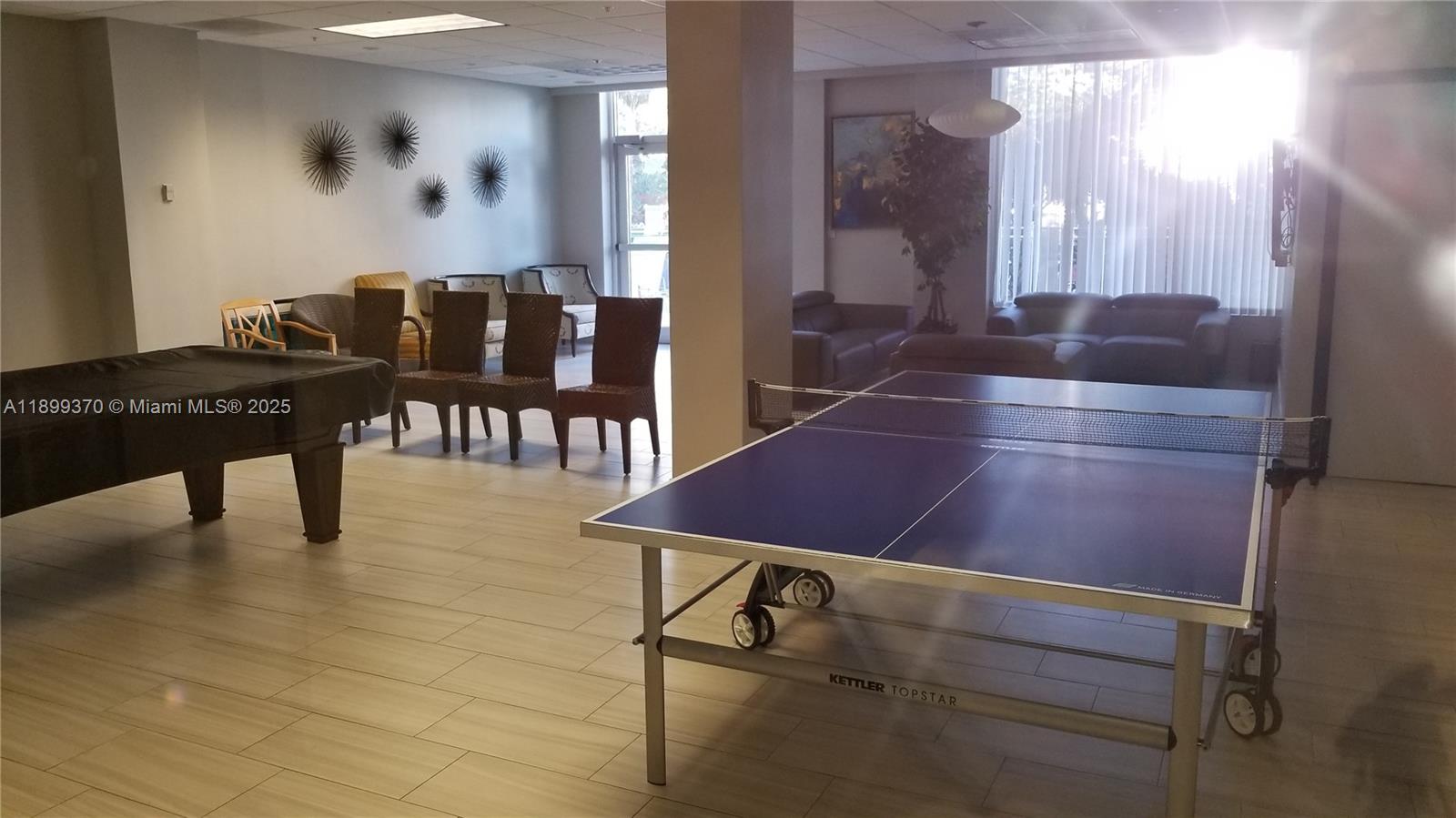 OCEANVIEW BUILDING A COND - Residential Lease