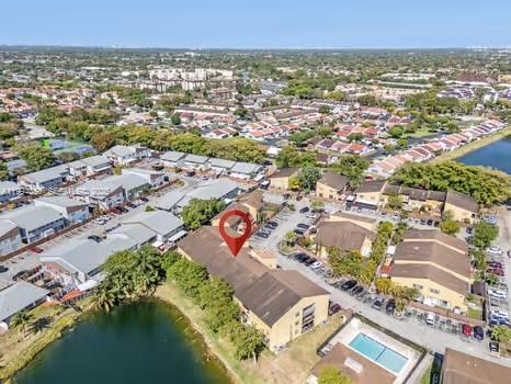 CONTINUUM CONDO PH II - Residential