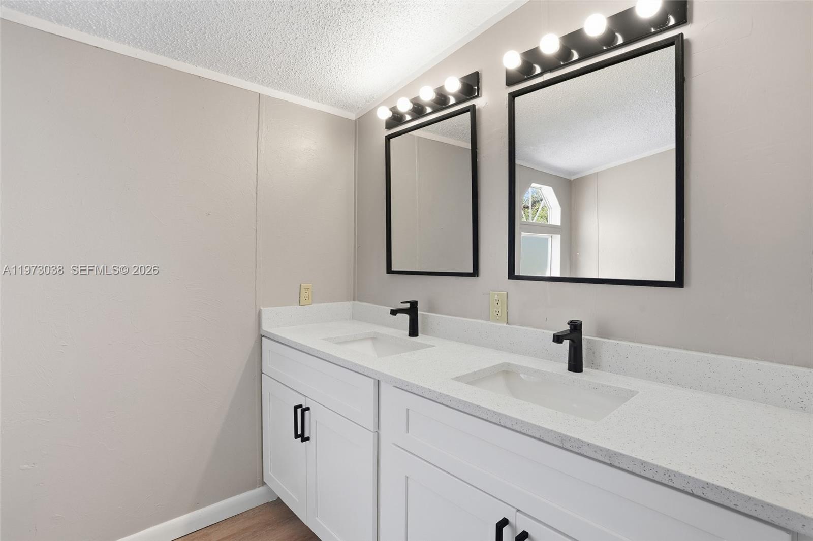 LABELLE - Residential