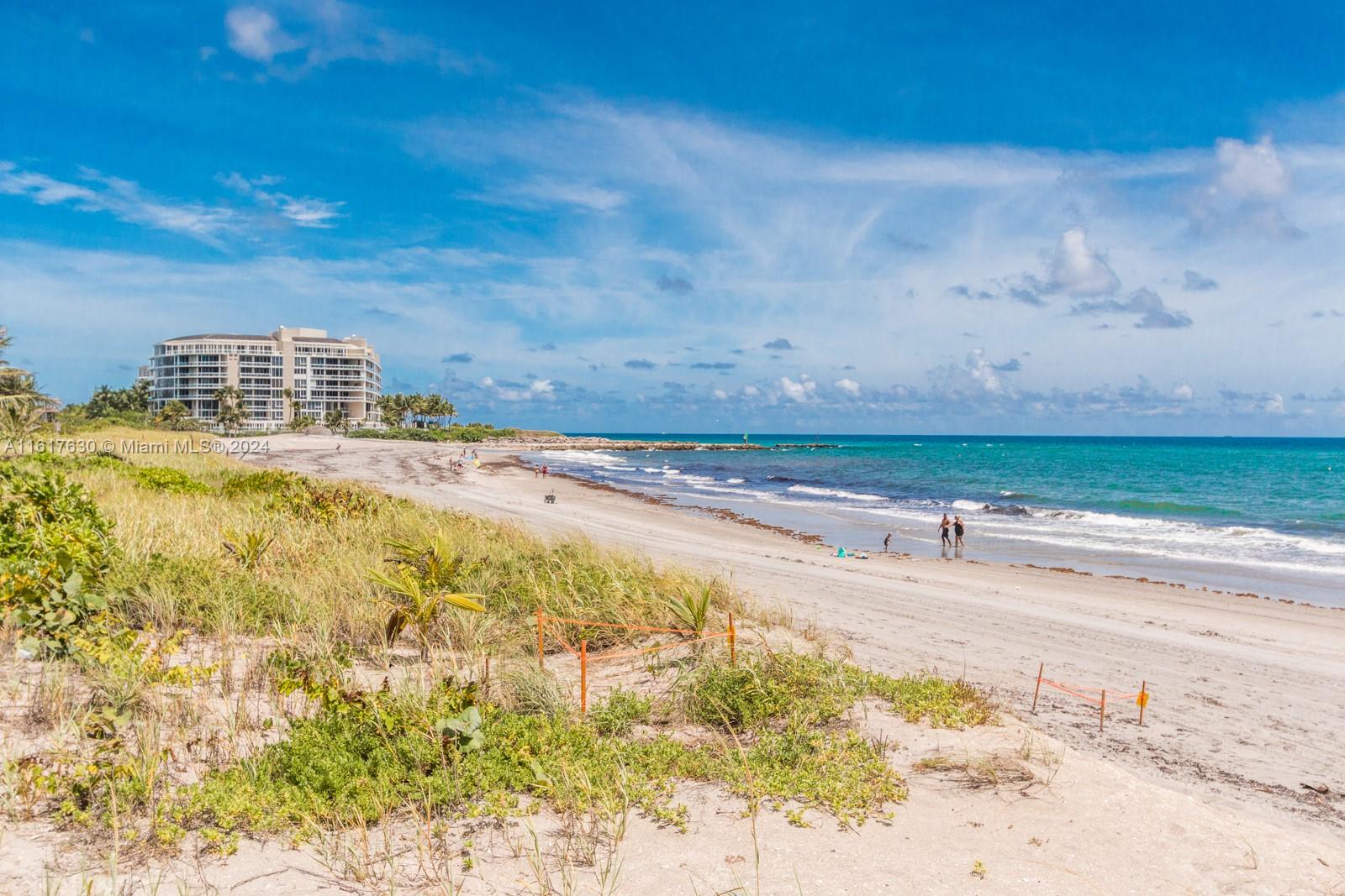 CLOISTER BEACH TOWERS - Residential