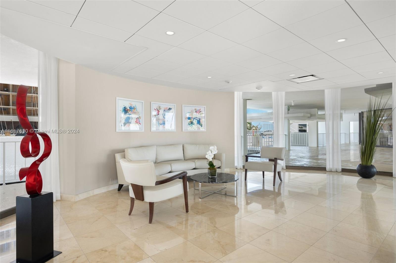 CLOISTER BEACH TOWERS - Residential