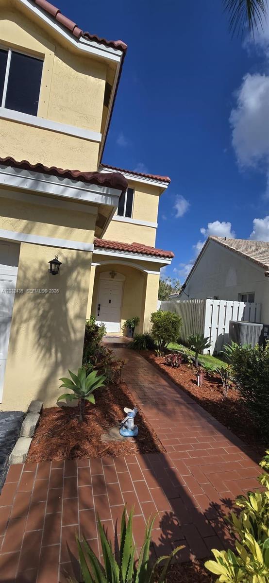 1643 Palermo Dr