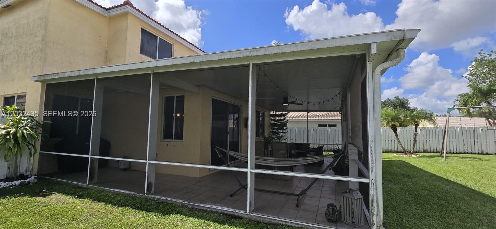 1643 Palermo Dr