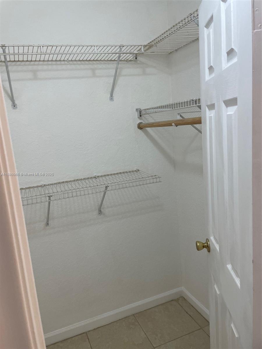 CORAL SPRINGS TOWER CLUB - Residential Lease