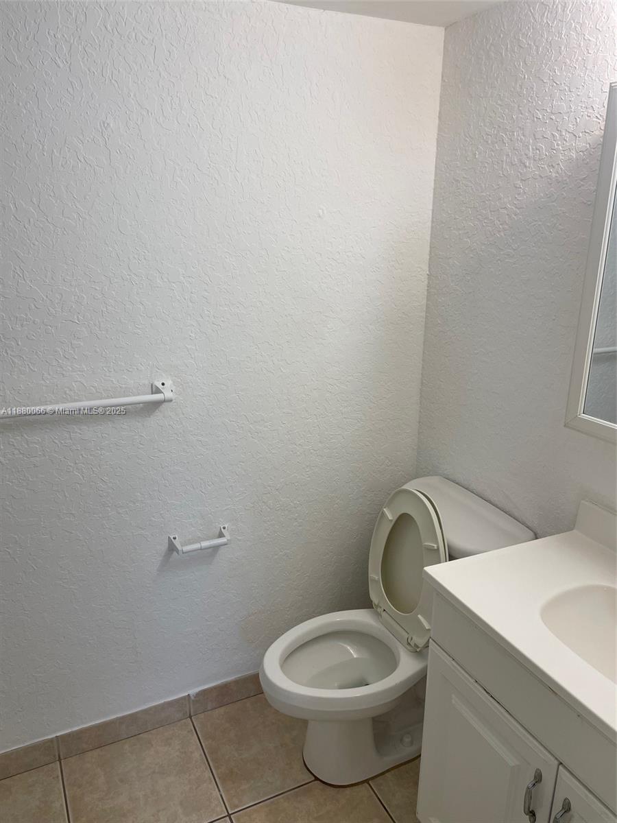 CORAL SPRINGS TOWER CLUB - Residential Lease