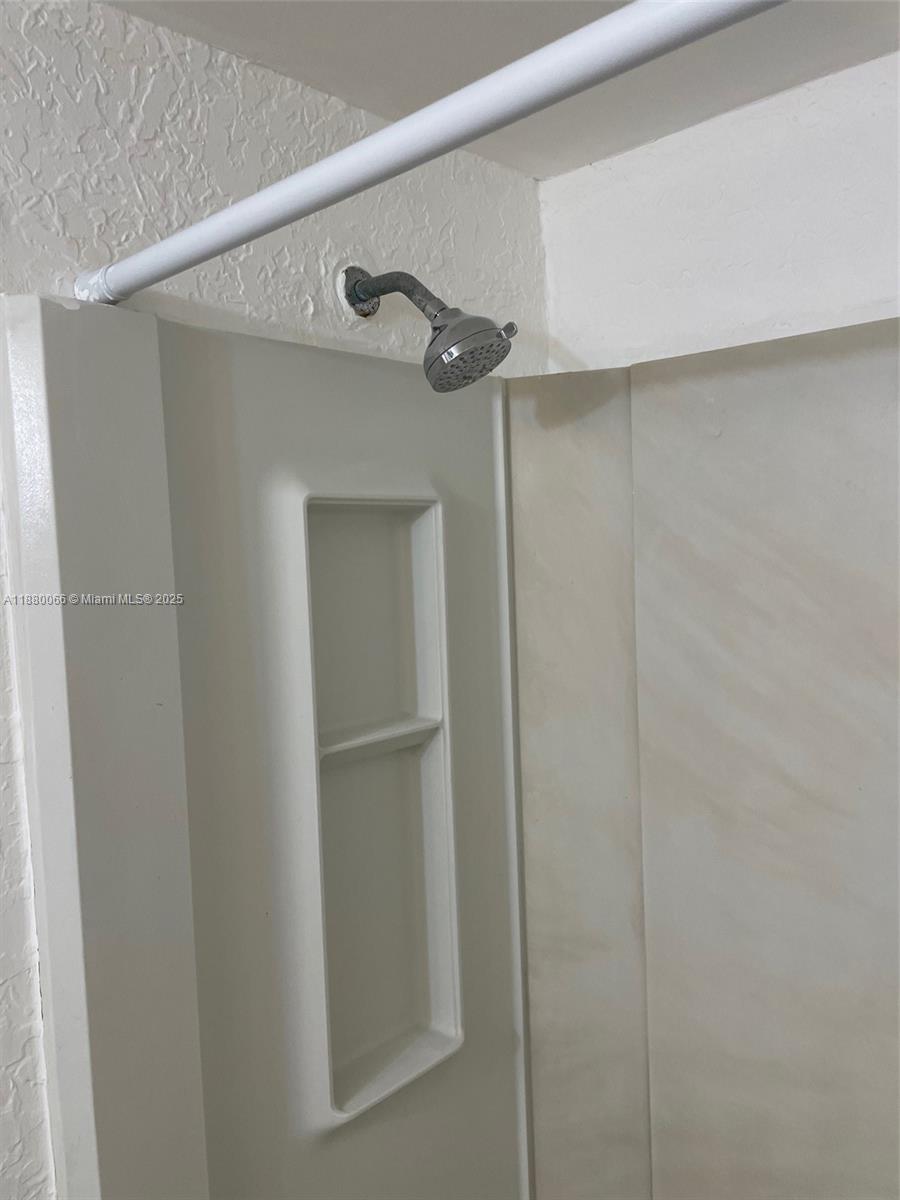 CORAL SPRINGS TOWER CLUB - Residential Lease