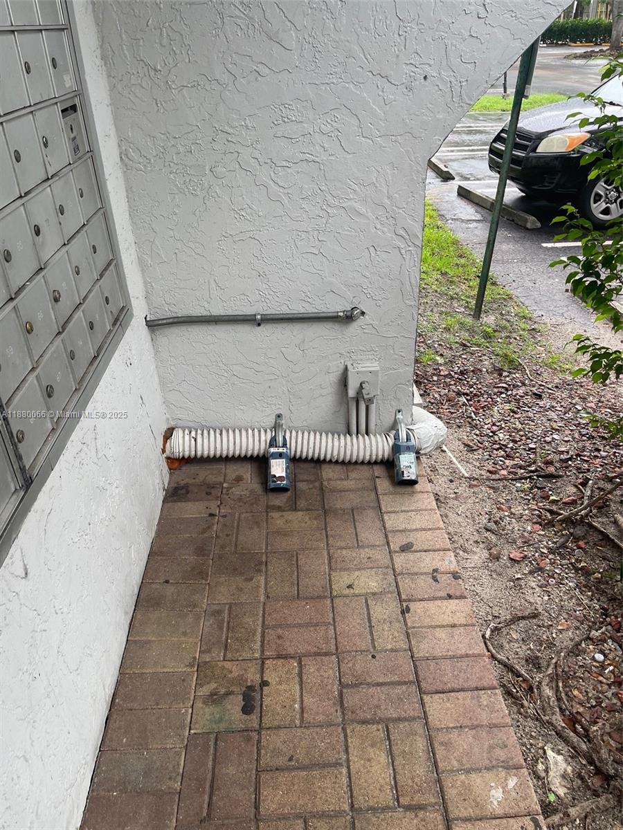 CORAL SPRINGS TOWER CLUB - Residential Lease