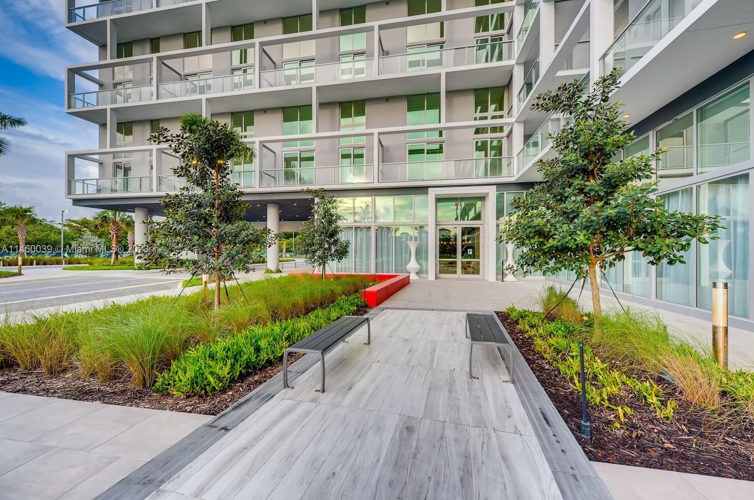METROPICA NORTH TOWER ONE - Residential Lease
