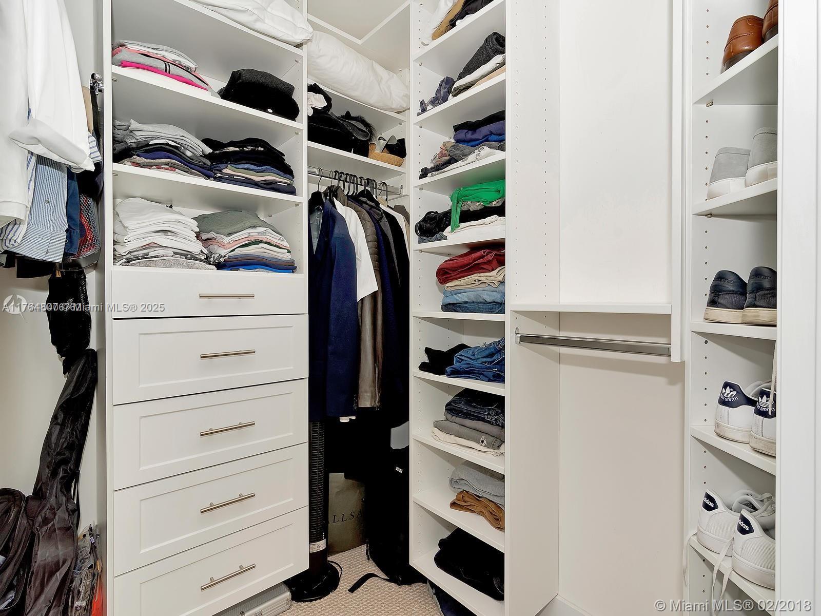 ST TROPEZ ON THE BAY III - Residential Lease