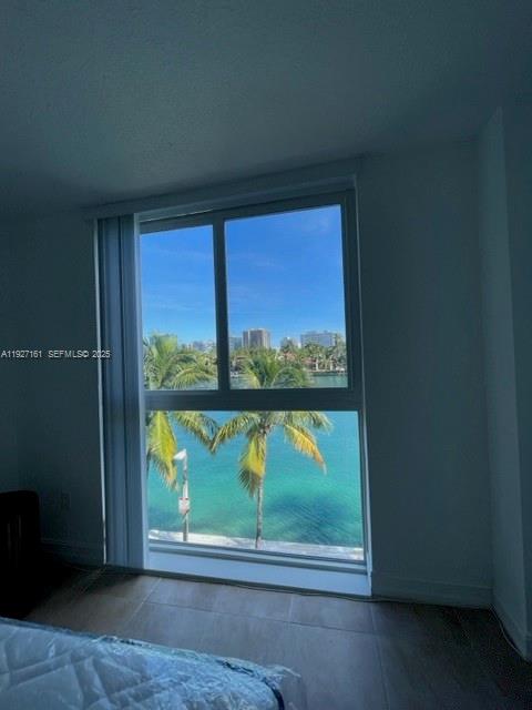 ISLAND PLACE AT BAY HARBO - Residential Lease