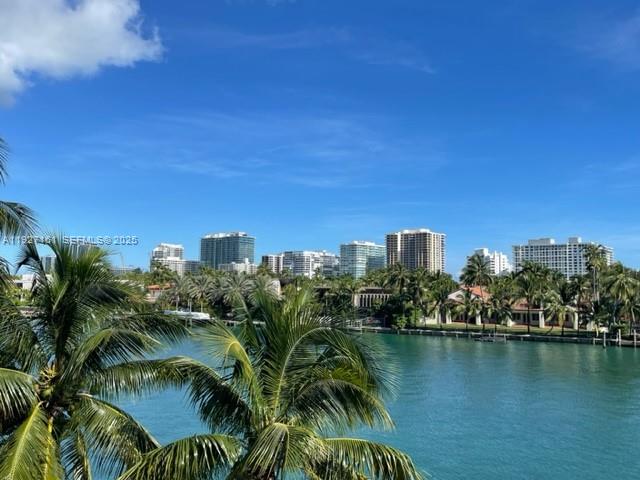 9721 E Bay Harbor Dr 3C