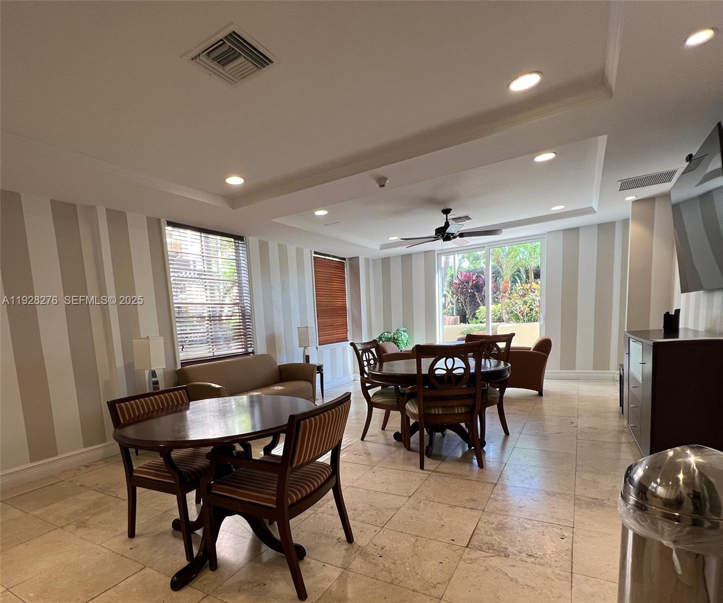 LAS OLAS BY THE RIVER CON - Residential