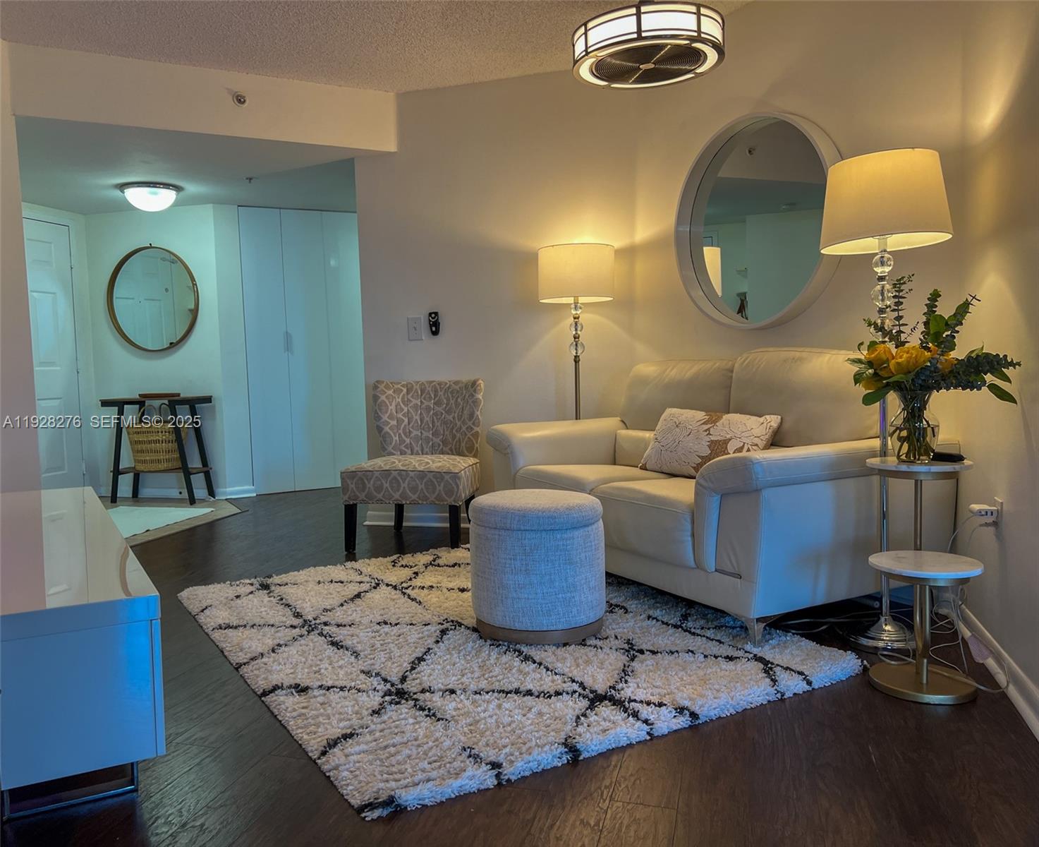 LAS OLAS BY THE RIVER CON - Residential