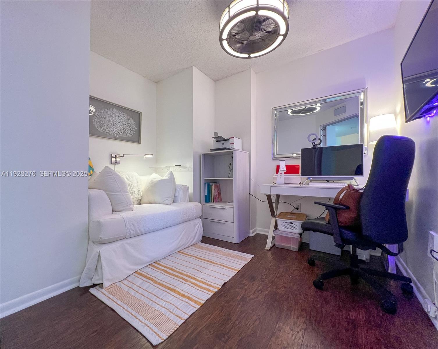 LAS OLAS BY THE RIVER CON - Residential