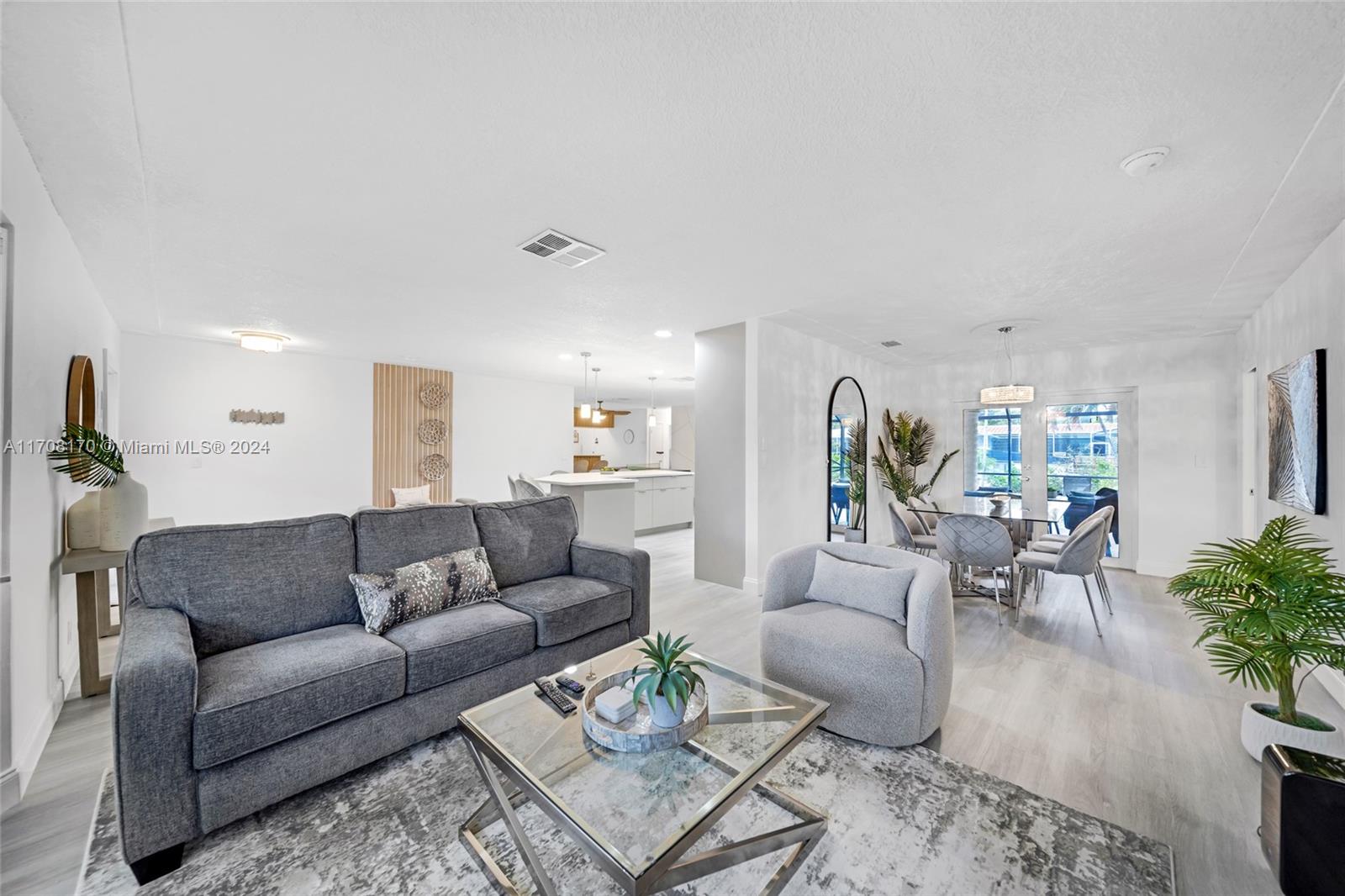 FLAMINGO PARK SEC - Residential