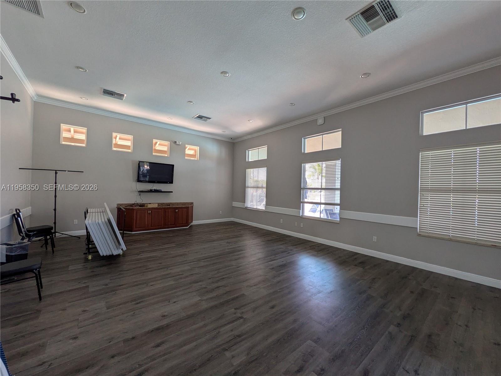 LAKES BY THE BAY DAY - Residential