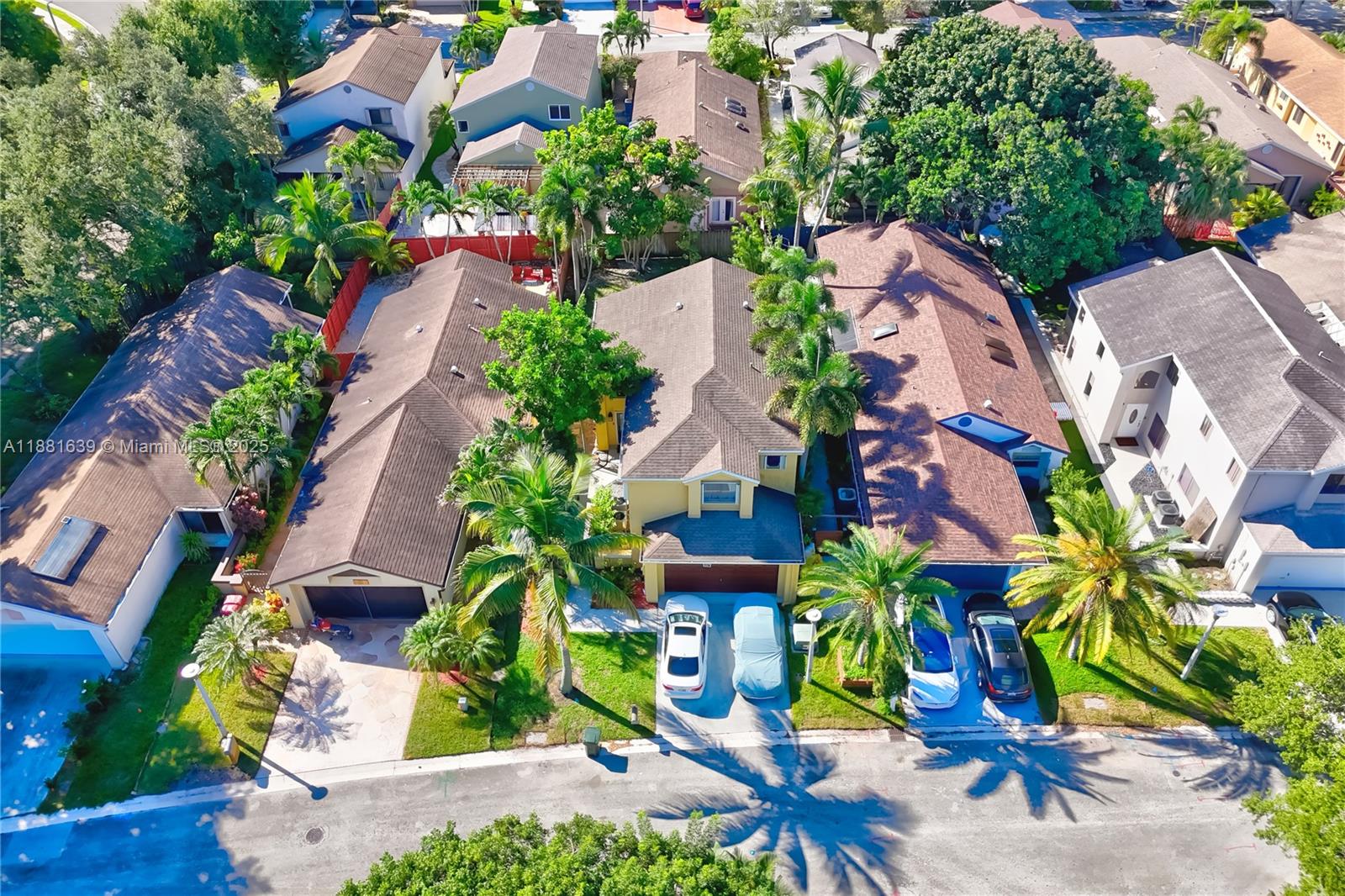 LAKEVIEW HOMES - Residential