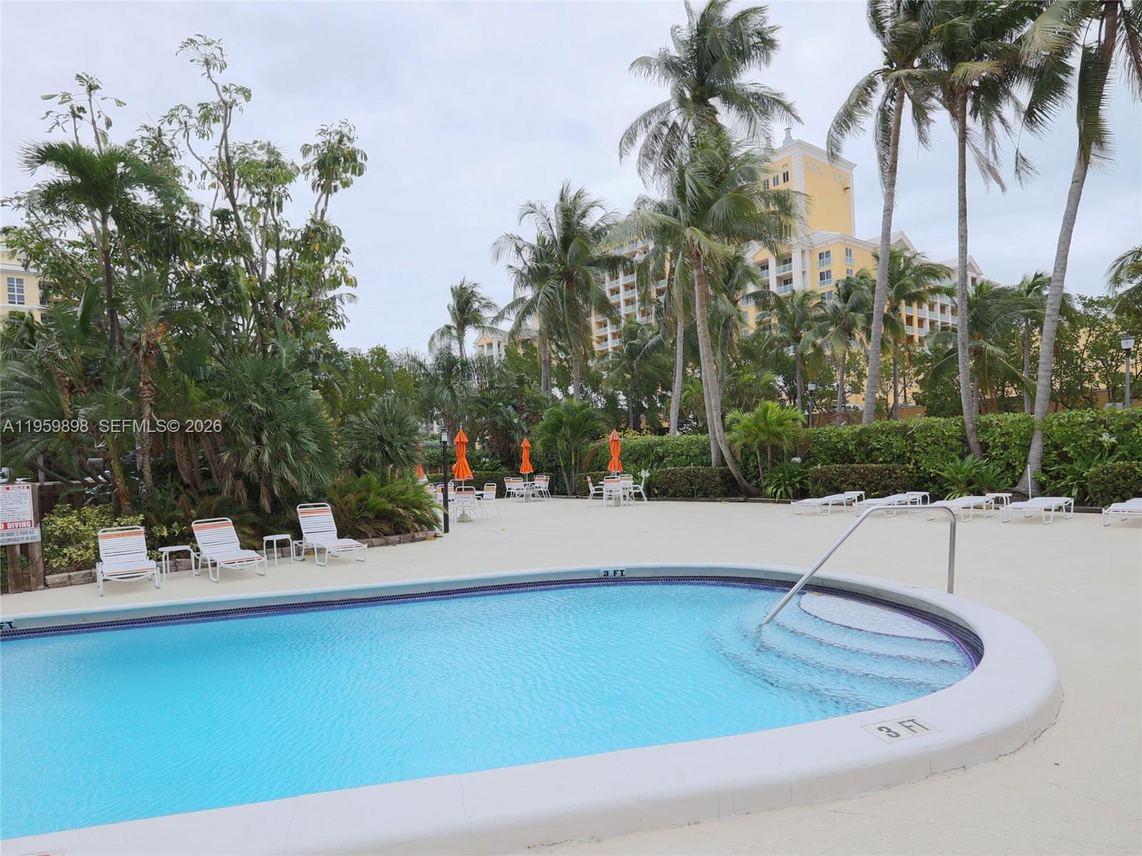 GALEN BREAKERS CONDOMINIU - Residential