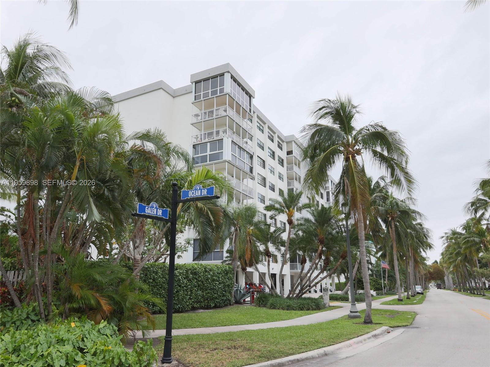 GALEN BREAKERS CONDOMINIU - Residential