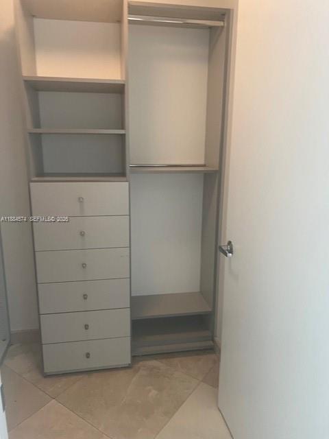 1050 BRICKELL AV - Residential Lease