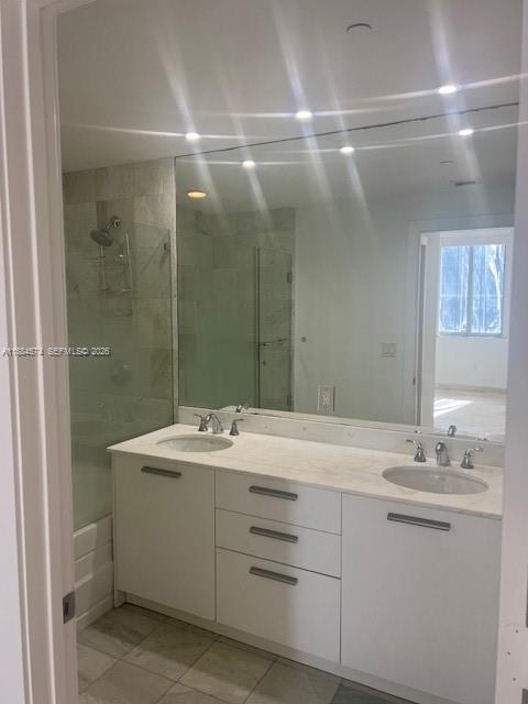 1050 BRICKELL AV - Residential Lease