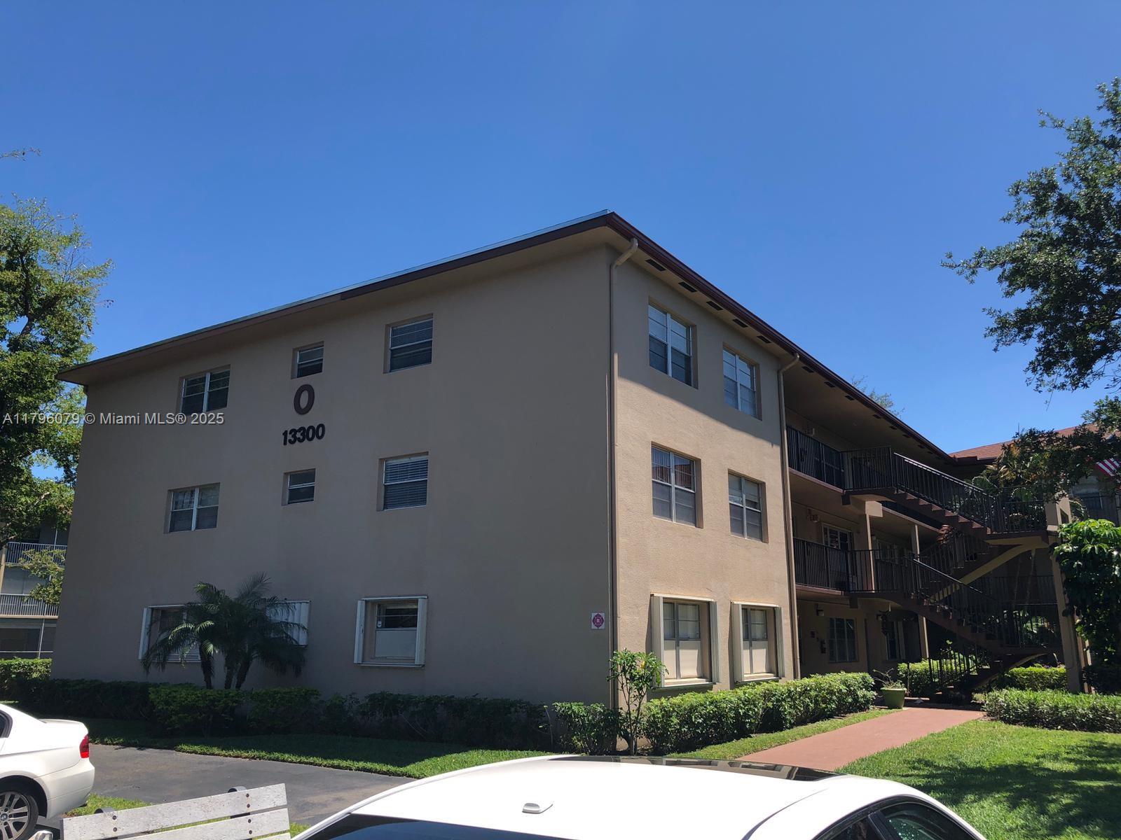 Rental Property at 13300 Sw 1st Street 301O, Pembroke Pines, Miami-Dade County, Florida - Bedrooms: 2 
Bathrooms: 2  - $1,900 MO.
