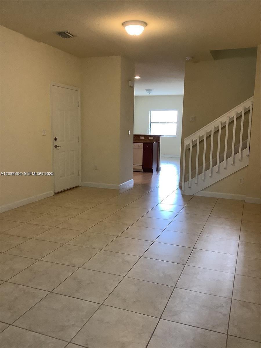 TRELLIS AT BAYSHORE - Residential