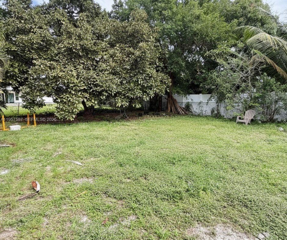 SOUTH HOLLYWOOD AMD PLAT - Residential