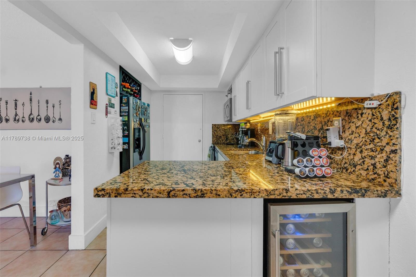 DEL PRADO - Residential