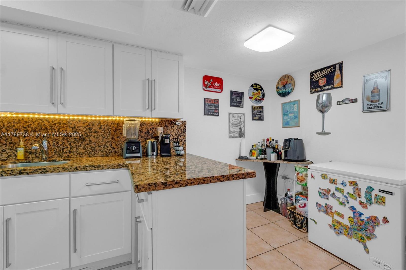 DEL PRADO - Residential