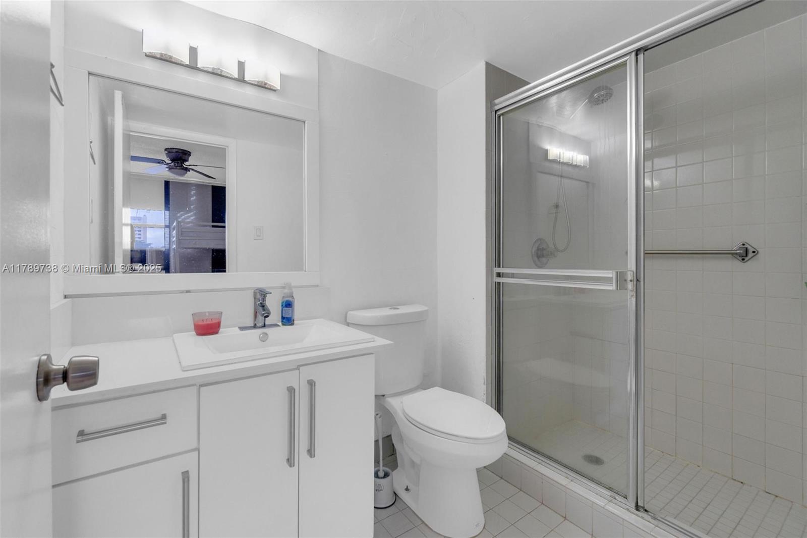 DEL PRADO - Residential