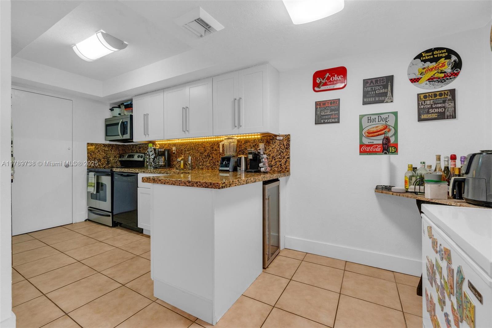 DEL PRADO - Residential