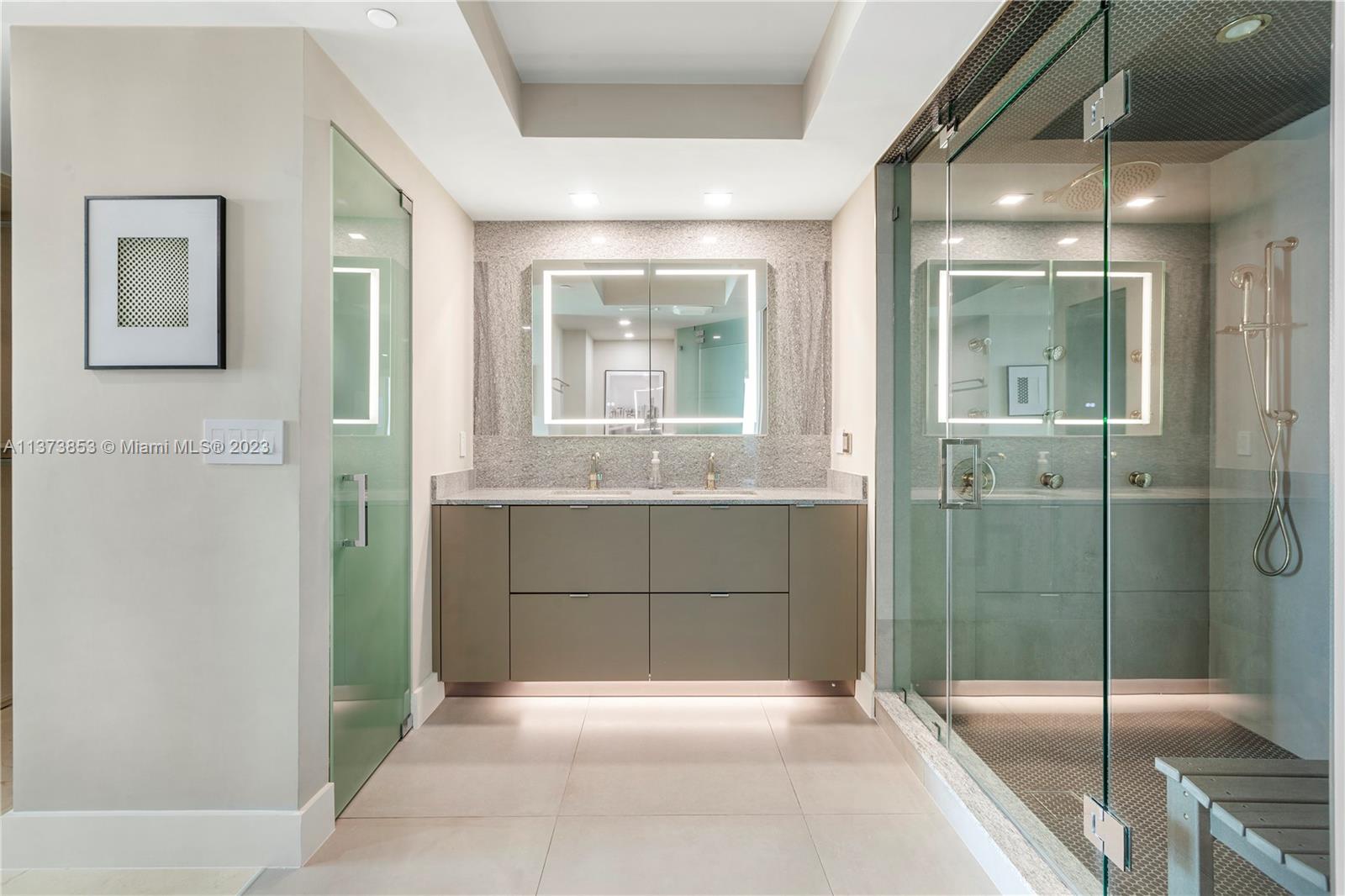 JADE RESIDENCES AT BRICKEL - Residential